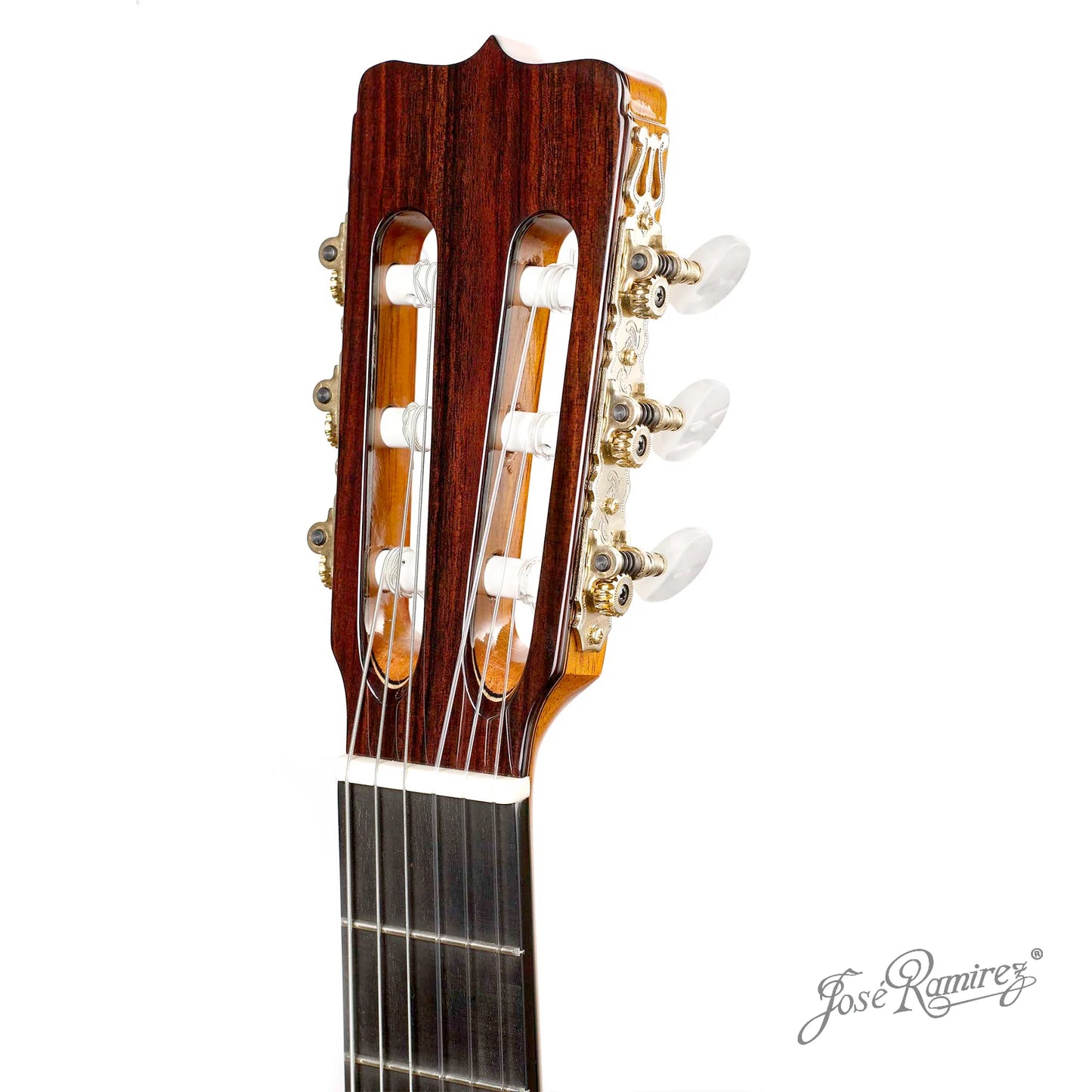 Đàn Guitar Classic Jose Ramirez Tiempo EQ Spruce