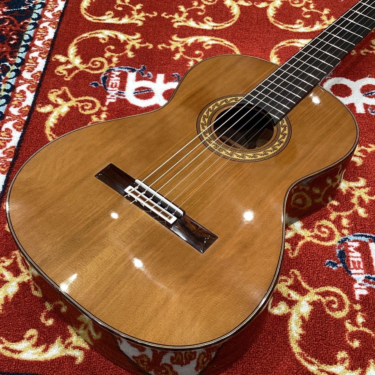 Đàn Guitar Classic Masato Yokoo No.30 Cedar - Hàng Trưng Bày
