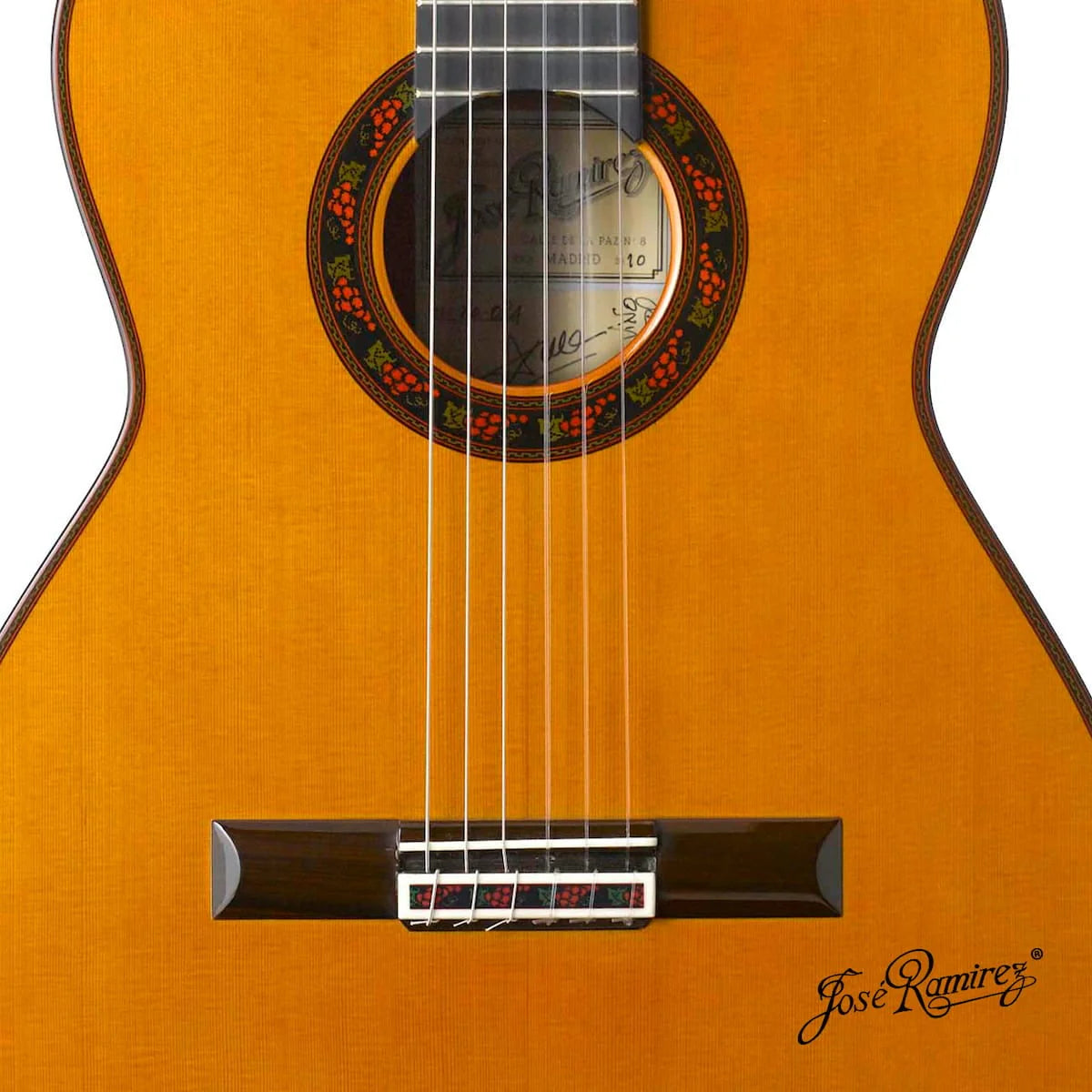 Đàn Guitar Classic Jose Ramirez Tradicional Del Vino 1A India Rosewood & Coral - Cedar