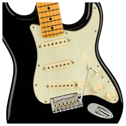 Đàn Guitar Điện Fender American Professional II Stratocaster®, Maple Fingerboard-King Music