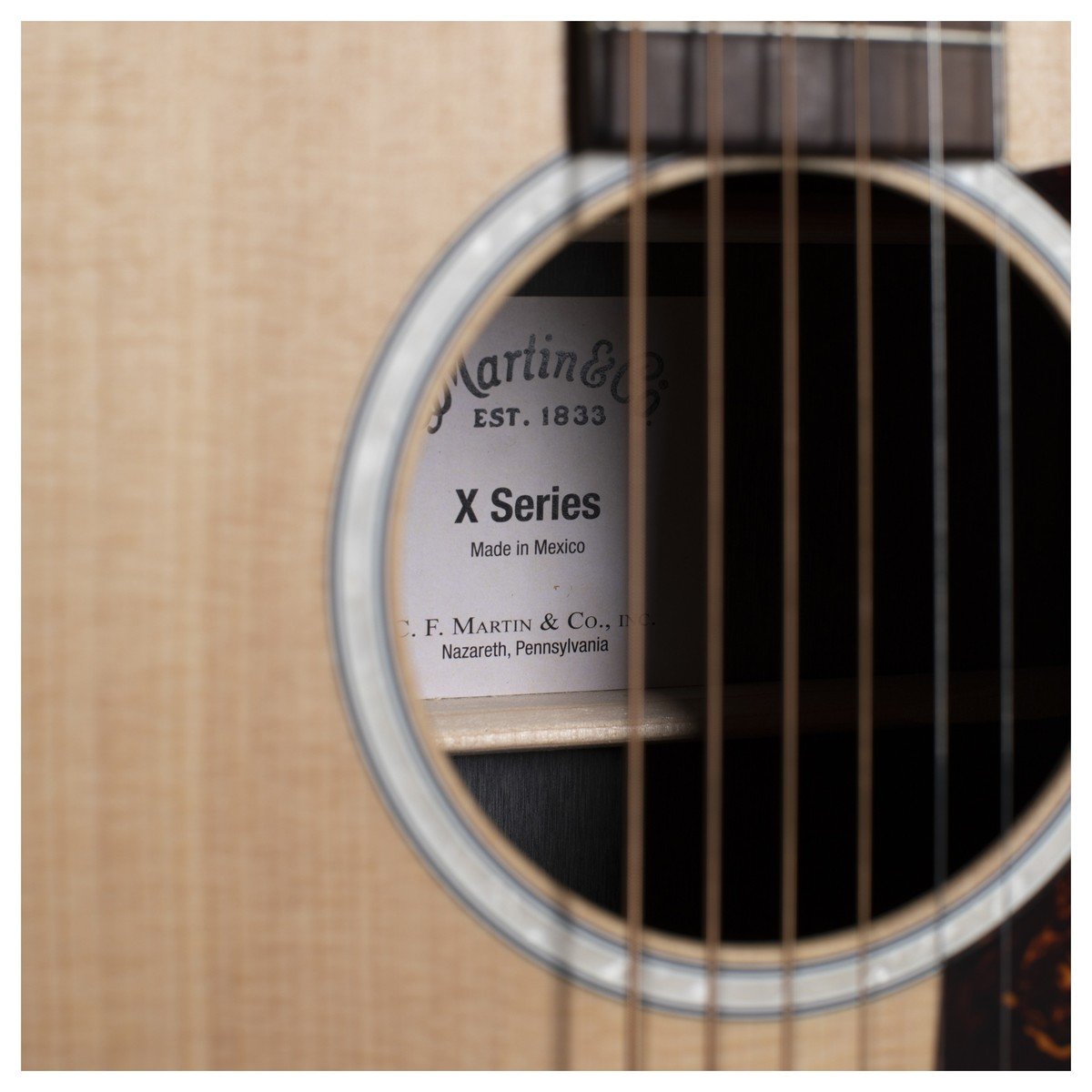 Đàn Guitar Acoustic Martin D-X2E X Series-King Music